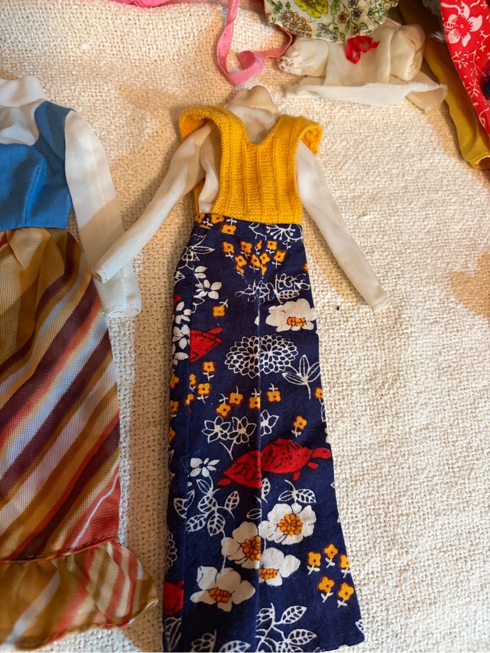 Vintage Barbie Doll Clothes Lot - 1970s Best Buy Fashions #7818, #9622, #8685. - Picture 4 of 7